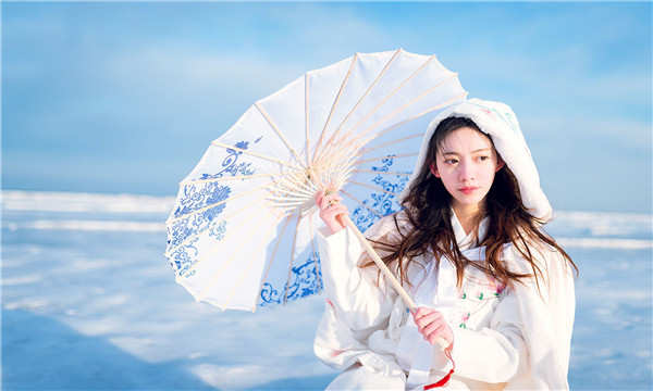 咸丰试管代怀生子多少钱一个？助孕之路的费用分析与方案选择
